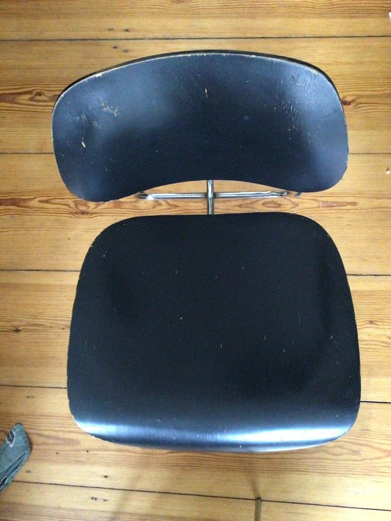 Image 1 of 3 x VITRA Eames LCM chairs