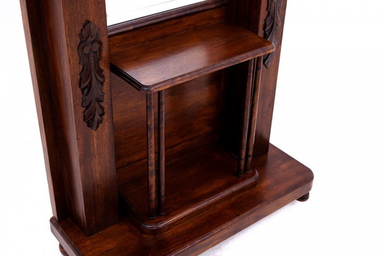 Image 1 of Garde-robe, Europe occidentale, vers 1920.