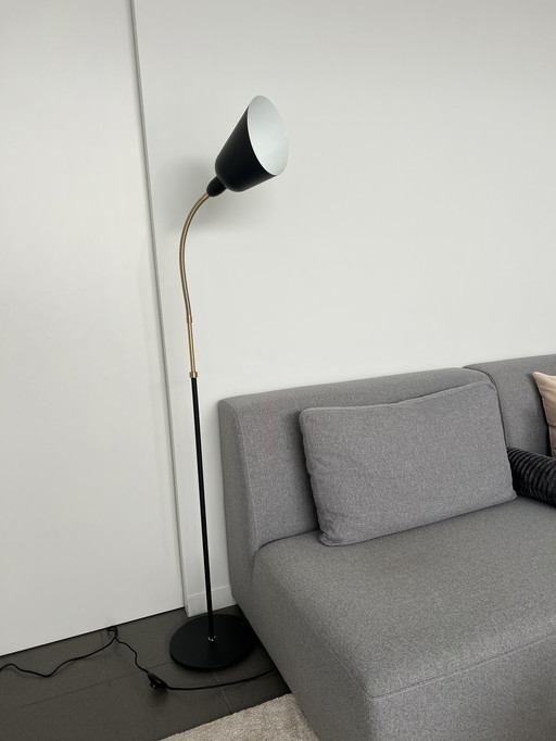 Stable Lamp