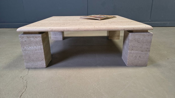 Image 1 of Table basse en travertin, années 1970, Italie