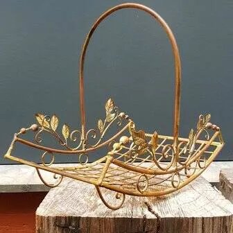 Wrought iron basket with handle medium, Decorative Objects, Metal, Green, Vintage (photo 2 of 5)