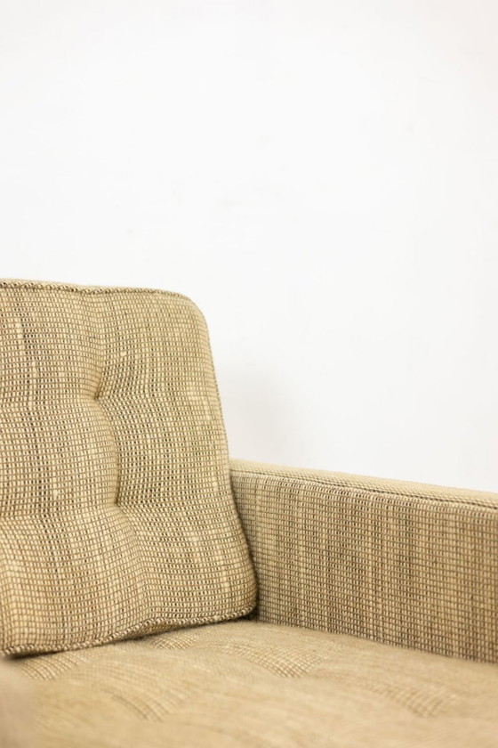 Image 1 of Florence Knoll, voor Knoll. Sofa en twee fauteuils. Jaren 60-70.