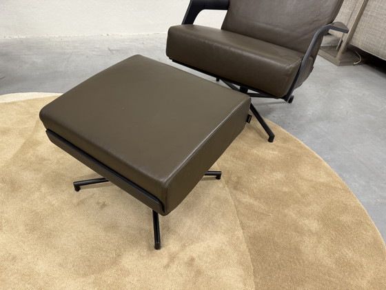 Image 1 of Harvink The Cape Fauteuil pivotant avec pouf Cuir de luxe