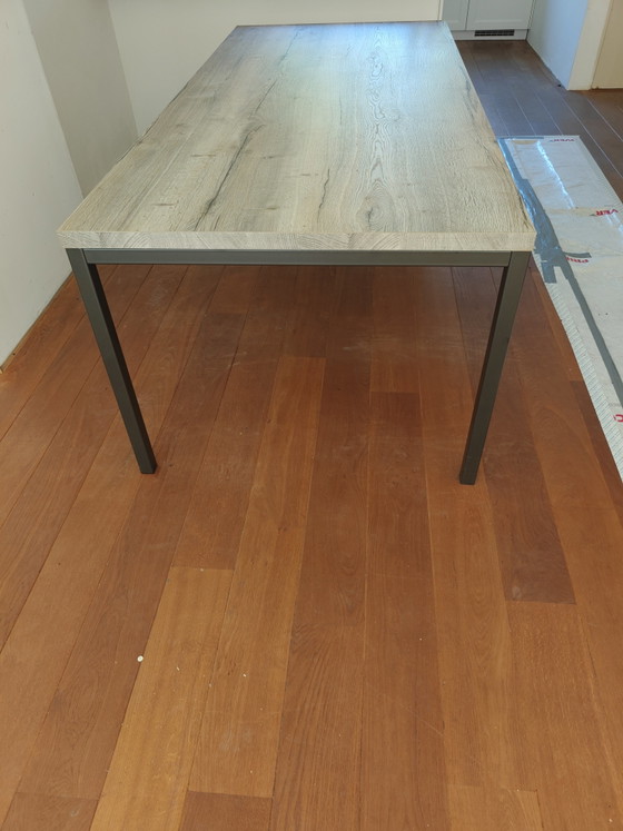 Dining table – Metal, Wood (photo 3 of 5)