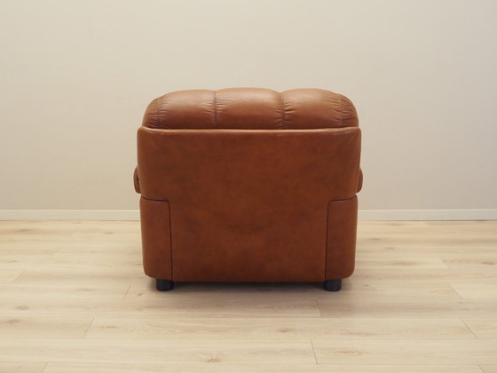 Image 1 of Bruine fauteuil, Italiaans ontwerp, jaren 1970, productie: Italië
