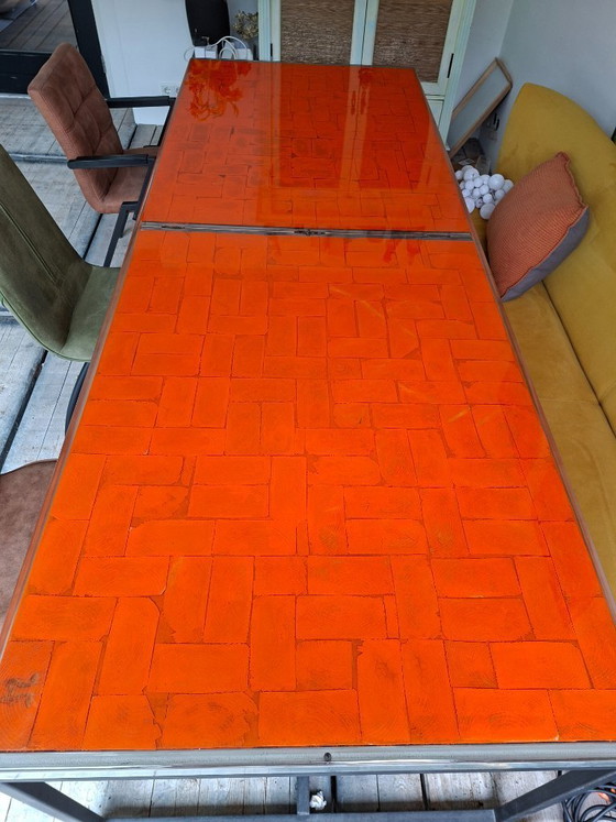 Image 1 of DOKX IRRESISTABLE table