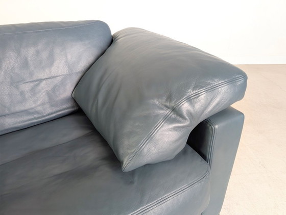Image 1 of 2 sofás De Sede DS 17 originales de dos plazas con diseño de cuero.