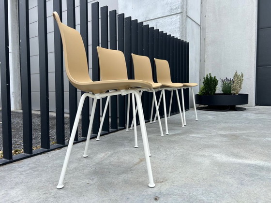 Image 1 of 4x Sillas de tubo Vitra