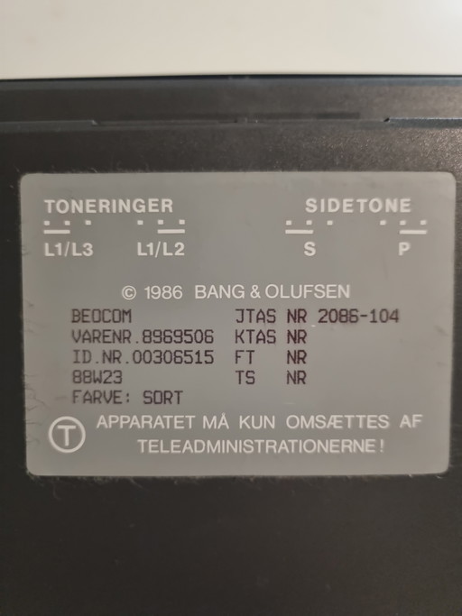 Bang & Olufsen landline telephone, 1986