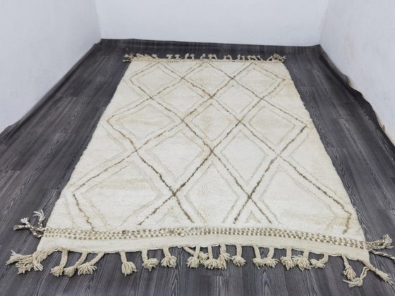 Image 1 of Alfombra hecha a mano en lana natural, 250cm x 150cm