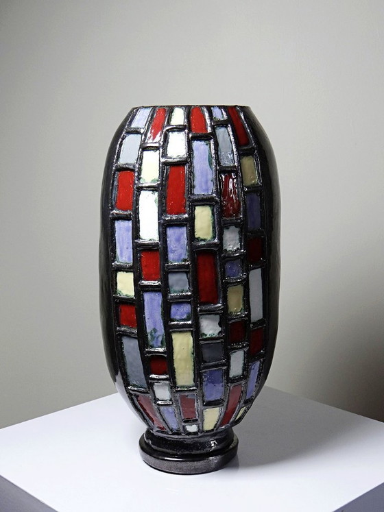 Image 1 of Large modernist vase in vintage black glazed ceramic art pottery from the 1950s-1970s