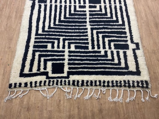 Traditioneel handgeweven Berberkleed, zwart-wit, maat 3/3 meter – Accupunto, vloerkleden en tapijten, Wool (photo 2 of 9)