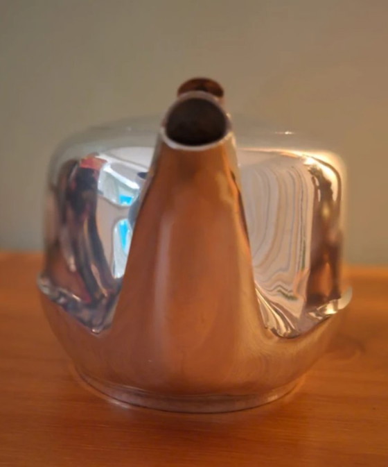 Image 1 of Vintage mid-century teapot Picquot Ware T6