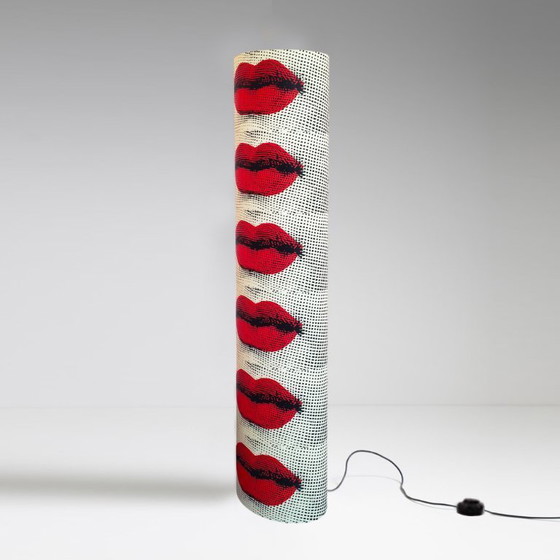 Image 1 of Lámpara de pie "Kisses" de Piero Fornasetti, años 90 para Antonangeli, colección Follia Pratica