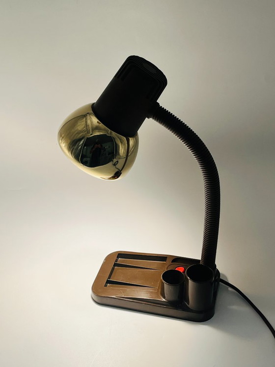 Lampada da scrivania/organizer dal design vintage degli anni '80. – Lampade da lettura, Brass (photo 11 of 12)