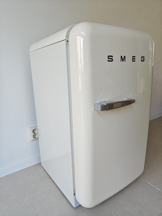 Image 1 of Réfrigérateur Smeg FAB10 avec compartiment congélateur