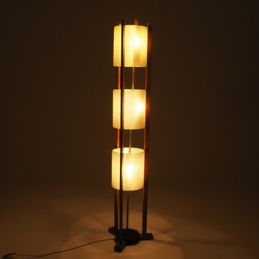 Mid-Century Modern vloerlamp met 3 lagen, gemaakt van glasvezel en hout. – vloerlampen, Fiberglass (photo 2 of 13)