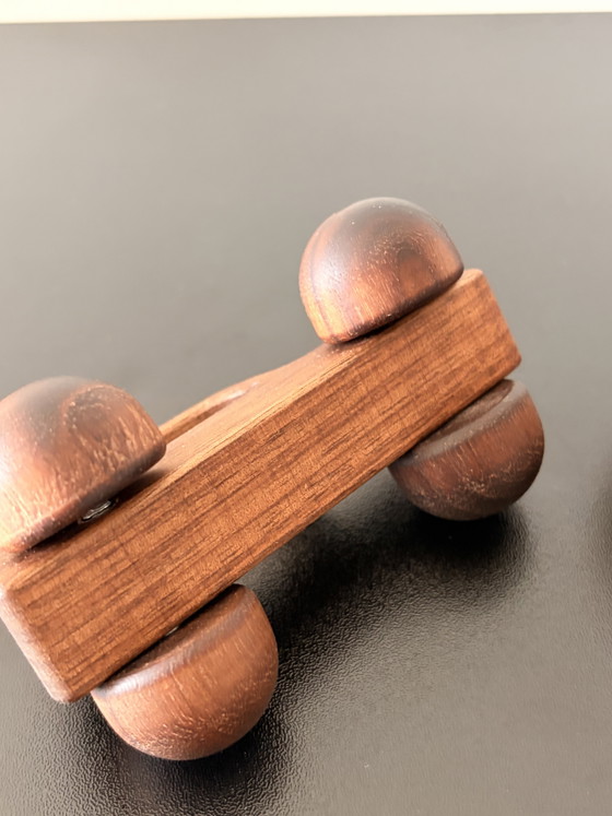 Set van 2 houten speelgoedauto's – Natuurlijk hout, minimalistisch design – Decoratieve objecten, Wood (photo 8 of 8)