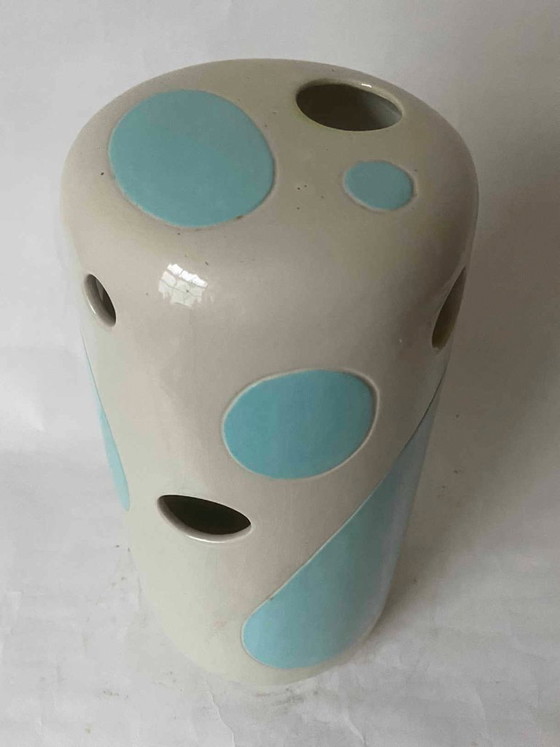 Image 1 of MODERN EARTHENWARE VASE SCULPTURE