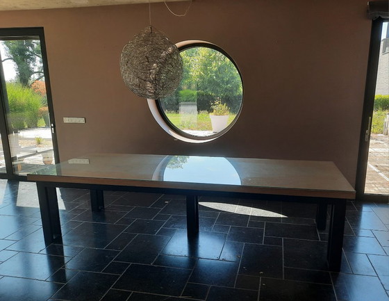Artisan Dining Table & Iconic Fil de Fer Suspension Lamp by -Catellani & Smith- – Dining set, Iron, Wood (photo 2 of 13)