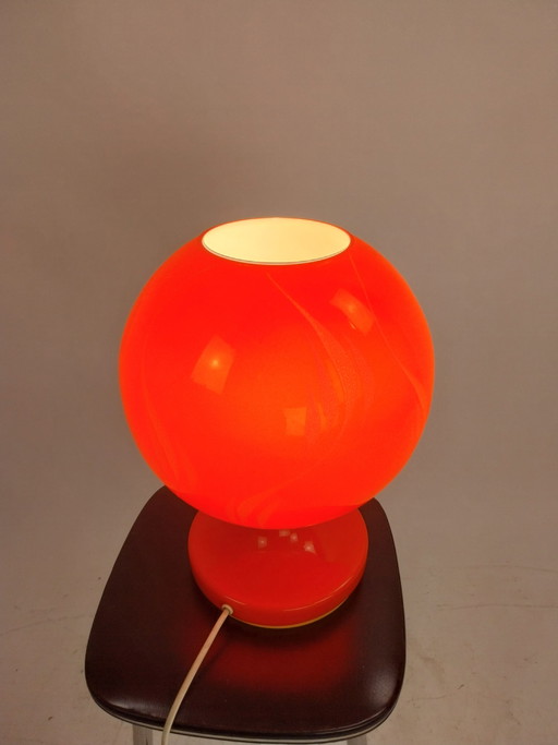 1 x rote Tischlampe aus Glas, 1970er Jahre Tschechoslowakei von Osvetlovaci Sklo n.p. für Valasseke Meuirici
