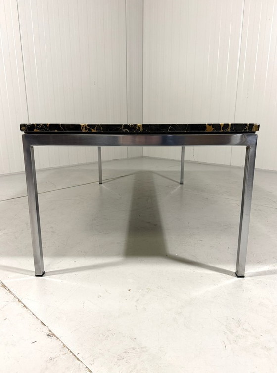 Image 1 of Tavolino da caffè Florence Knoll con piano in marmo nero, anni '60