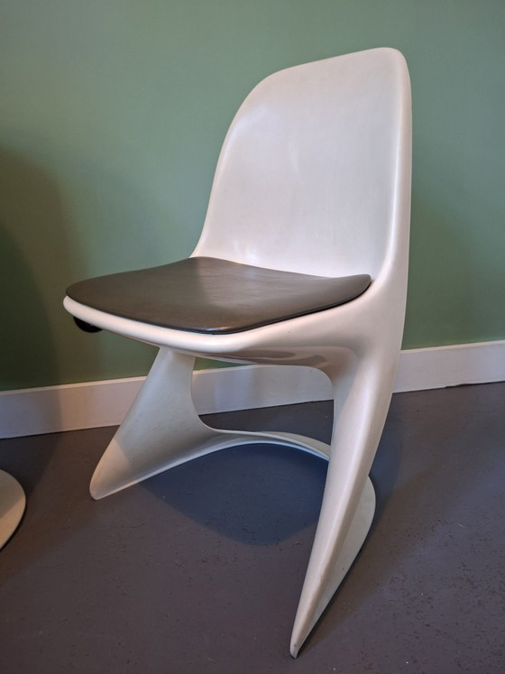 Casalino chair by Alexander Begge for Casala – Chairs and lounge chairs, Plastic, Fiberglass (photo 7 of 10)