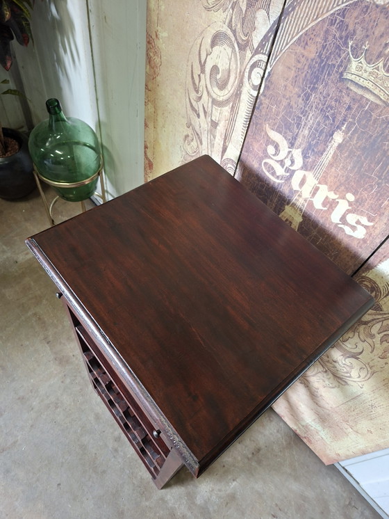 Image 1 of Botellero, cómoda y mesa auxiliar de teca, dimensiones 50x40cm y 95cm de alto.