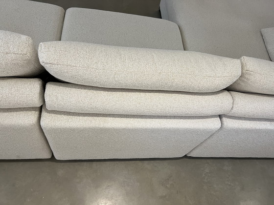 Image 1 of Nuevo sofá beige cromado