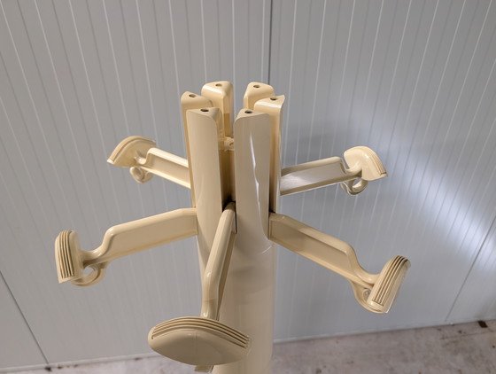 Stehender Kleiderständer, Planta Von Giancarlo Piretti Für Castelli – Plastic (photo 5 of 7)