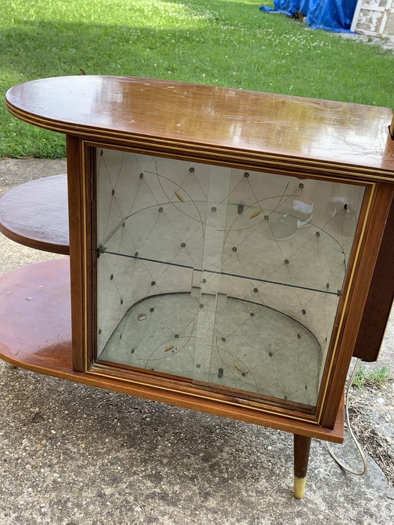 Mobile bar cocktail in noce con luce di Wilhelm Krechlok KG, anni '50 – Ottone, Art Deco (photo 6 of 8)