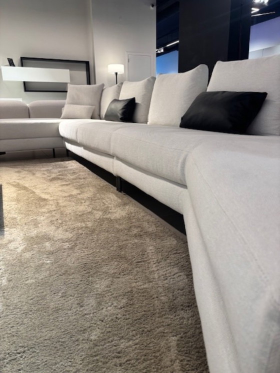 Image 1 of NEVADA IS DESIGNED TO ACT AS A LINK BETWEEN TRADITION AND THE CONTEMPORARY.   SHAPES BECOME LESS STRUCTURED AND SOFTER, MORE WEL