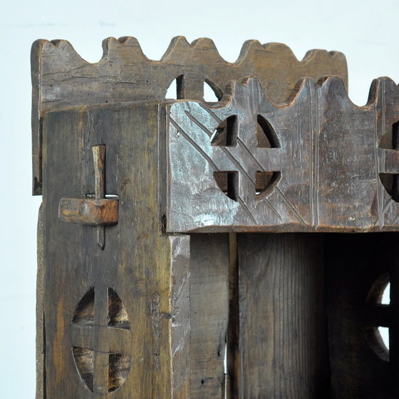 Cabinet d'art populaire roumain, vers 1950 – Meubles de rangement, Wood (photo 7 of 11)
