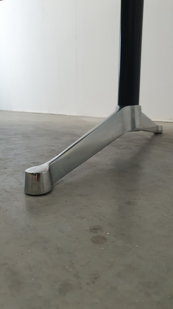 Image 1 of Table design Eames Vitra Herman Miller blanc xl