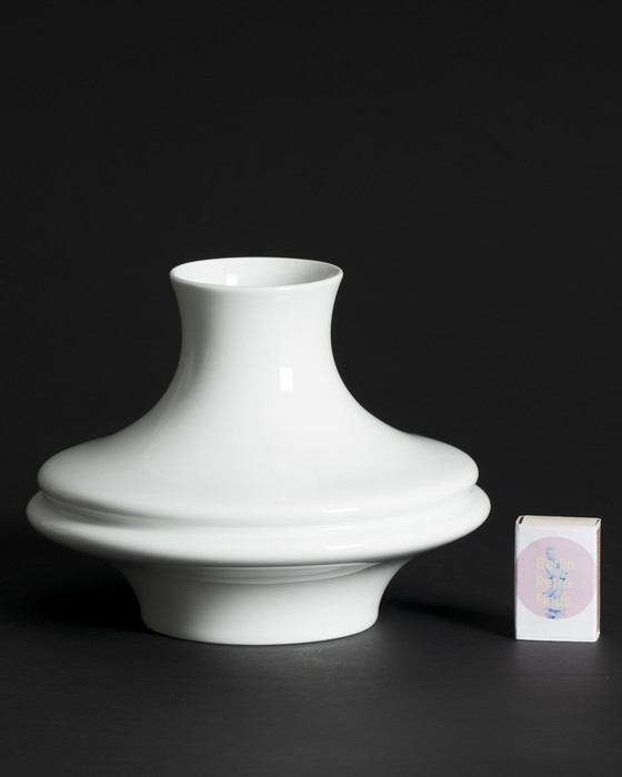 Image 1 of Werner Uhl ROSENTHAL Vase en porcelaine Duo UFO Noir mat & Blanc brillant