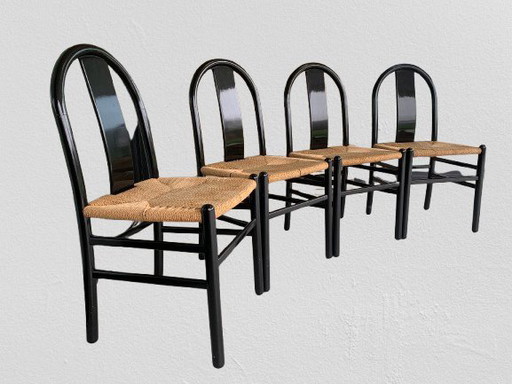 12 sedie da pranzo di Annig Sarian per Tisettanta