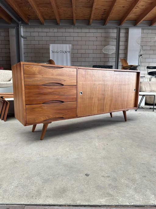 Kare design sideboard
