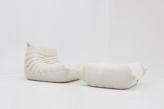 Image 1 of Vintage Togo fauteuil met poef 1980s Michel Ducaroy Ligne Roset
