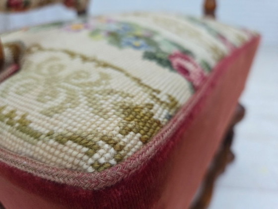 Image 1 of Poltrona danese con schienale alto, anni '50, tessuto di lana intrecciato, velluto rosso per mobili, legno di frassino.