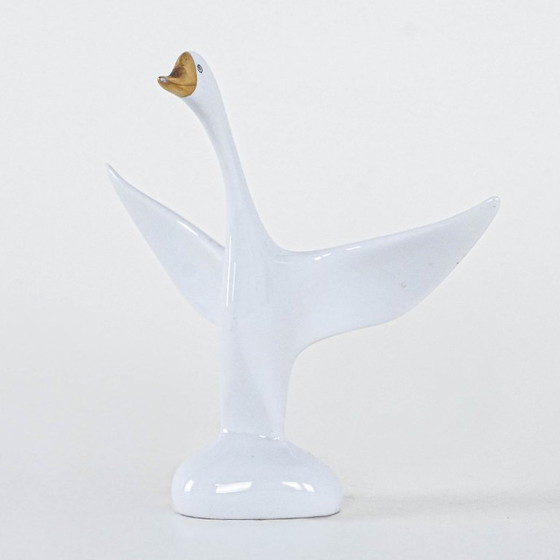 Image 1 of Figurine d'oie en porcelaine, design hongrois, années 1960, fabriquée par Holloháza