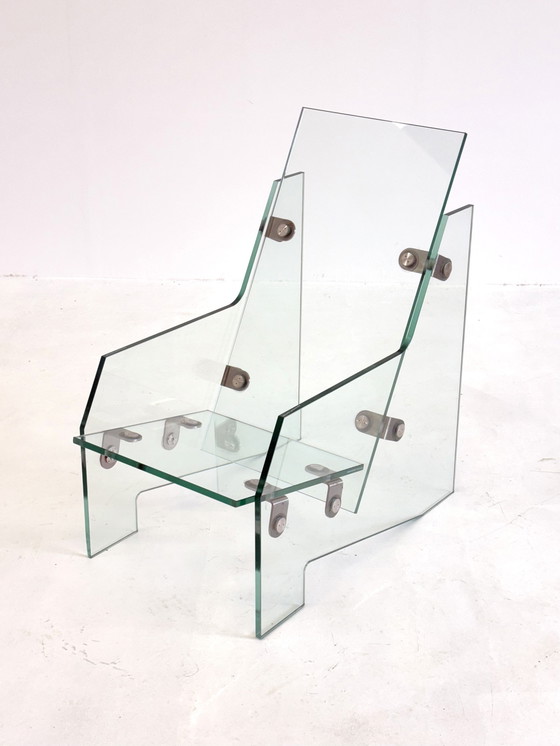 Image 1 of Silla de diseño poco común fabricada íntegramente en vidrio templado