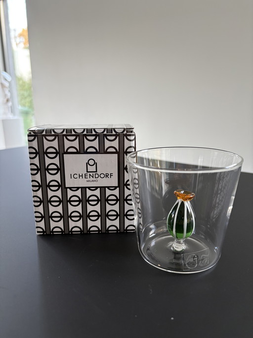 Ichendorf Milano water glass, green ball cactus with flower model