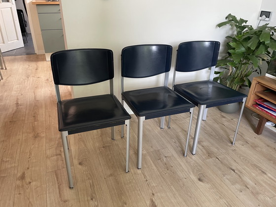 Image 1 of 4x Matteo Grassi eetkamerstoelen donkerblauw 