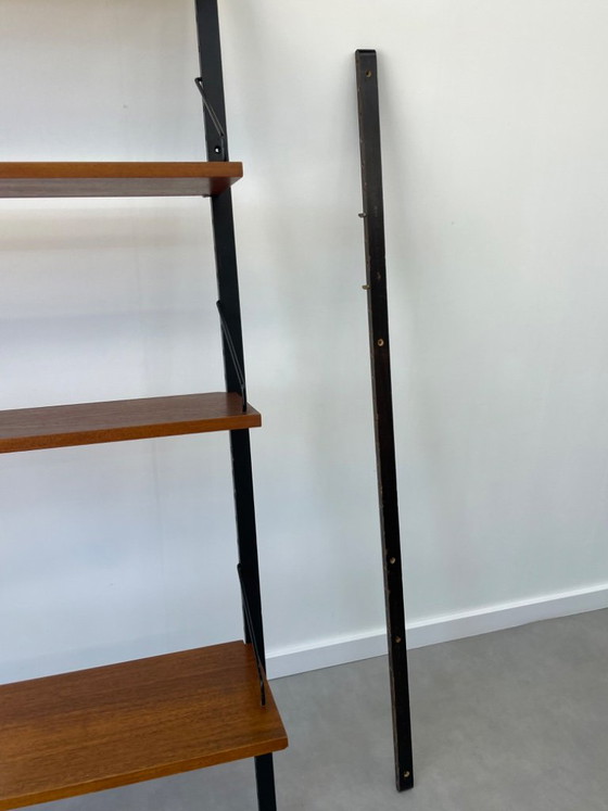 Vintage wandsysteem, Poul Cadovius, Royal System – Wandkast, Metal (photo 8 of 13)