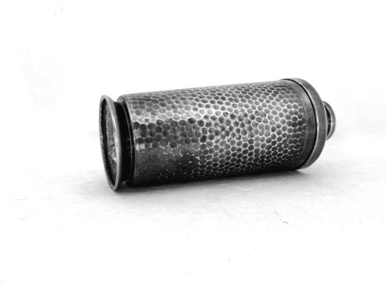 Image 1 of Macabo Cusano Milanino Italia, fino salero martillado por Aldo Tura, diseño de los años 70, chapado en plata.