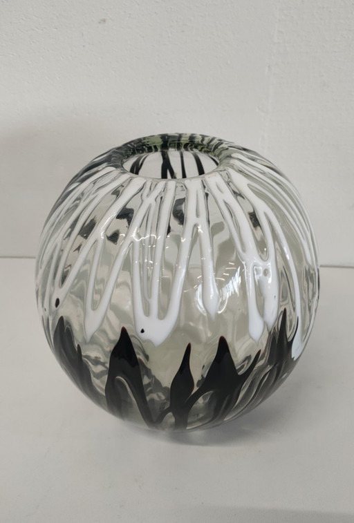 Vase sphérique fait main (Sphère) décoré de pâte de verre