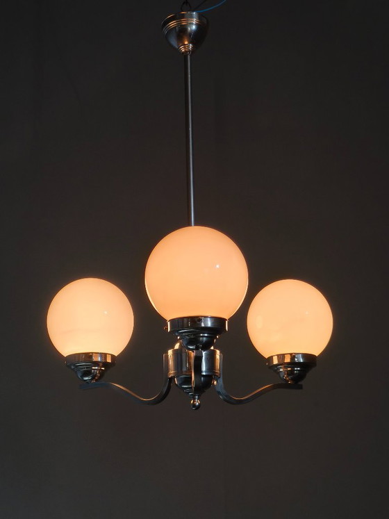 Image 1 of Lampadario Art Déco in nichel e vetro degli anni '30, Cecoslovacchia