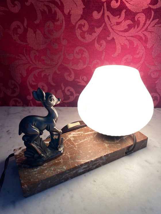 Lampe de nuit Art Déco en forme de faon, en régule, marbre et opaline – Objets déco, Marble, Art Deco (photo 3 of 7)