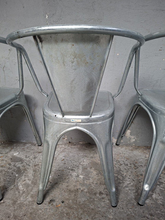 Image 1 of 6 x Tolix A gegalvaniseerd stalen stoelen