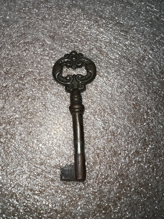 Image 1 of Barocker Bauch und Brust